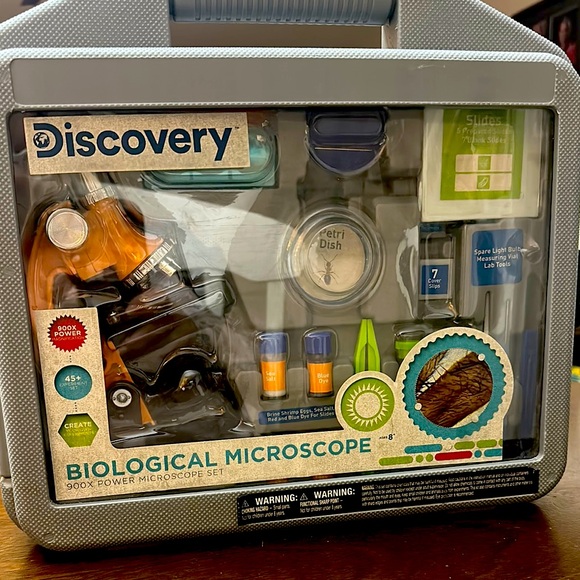 Discovery Other - Discovery 900 X Microscope Set NB07302020CN Condition is New. .